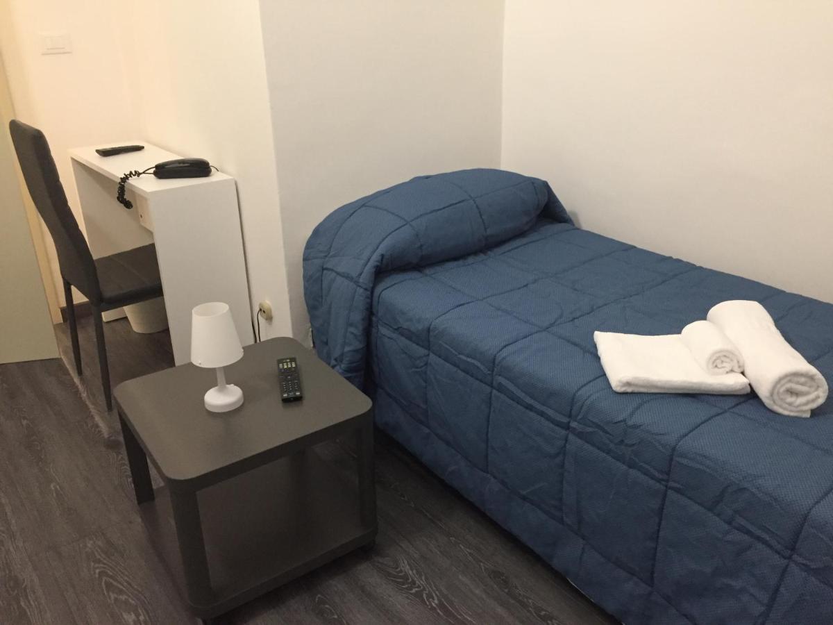 Hotel Mare Inn Finale Ligure Bilik gambar